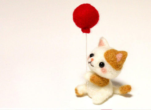Cat w/ Balloon
