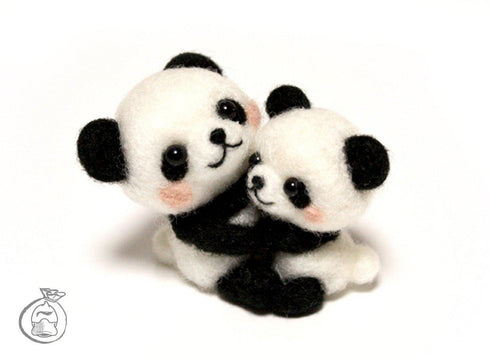 Panda w/ Cub