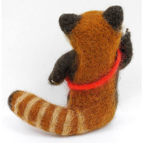Red Panda w/ Apple