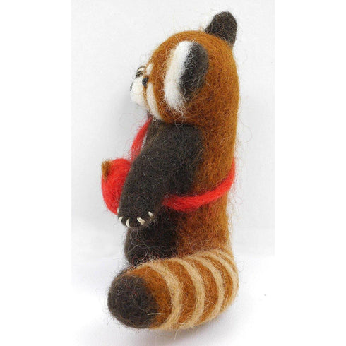 Red Panda w/ Apple